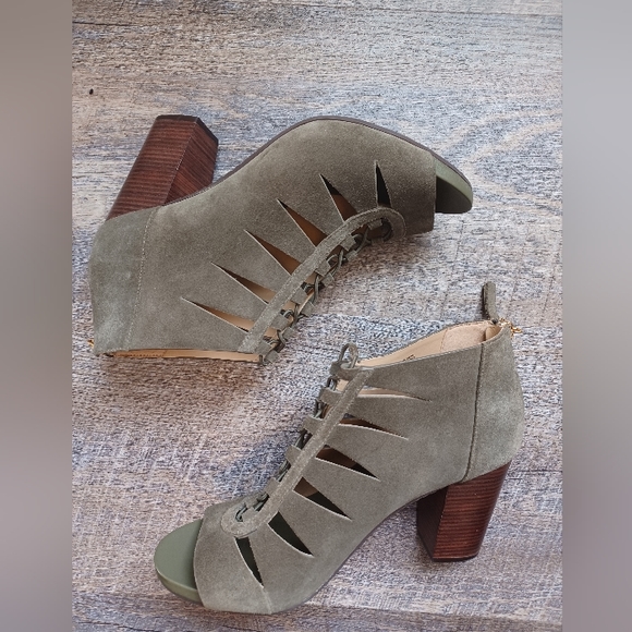 MICHAEL Michael Kors Shoes - Michael Kors Elsie suede boots